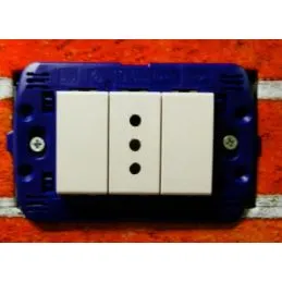 Cassaforte nascosta da presa elettrica 1 Cassetto+Vano SB2