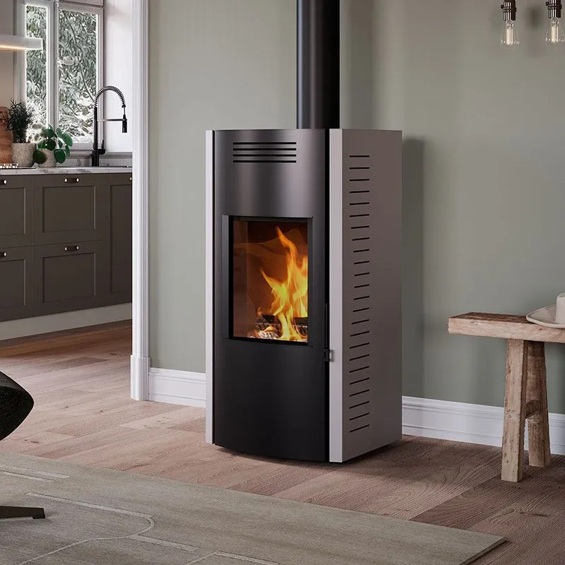 Ventilated wood stove Caminetti Montegrappa BAIA 10,0Kw 5 stars Ventilated wood stove Caminetti Montegrappa BAIA 10,0Kw 5 stars