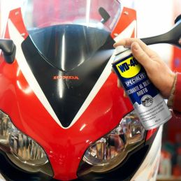 WD-40 SPECIALIST® MOTO - Lucidante al silicone ml.400