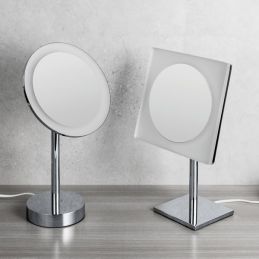 Standing agnifying mirror (3x) with lamp Colombo Design B9755